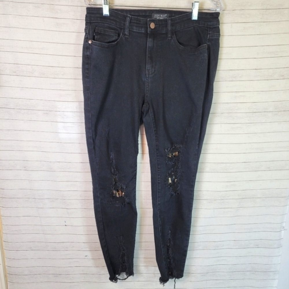 JUDY BLUE BLACK SHARK BITE HEM JEANS W LEOPARD PEEKABO PATCHES, SZ 30